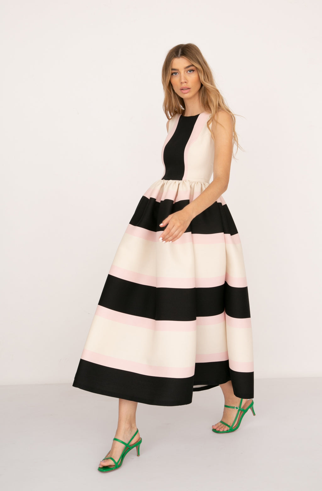 Dress True